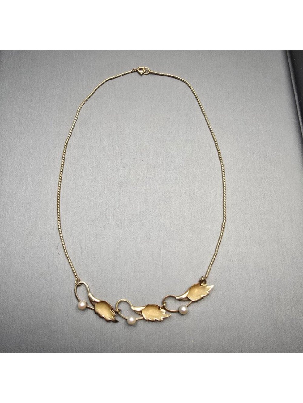 Vintage De Curtis DCE 14K Gold Filled Pearl Leaf Choker Necklace 14" Mid Century - Picture 16 of 16